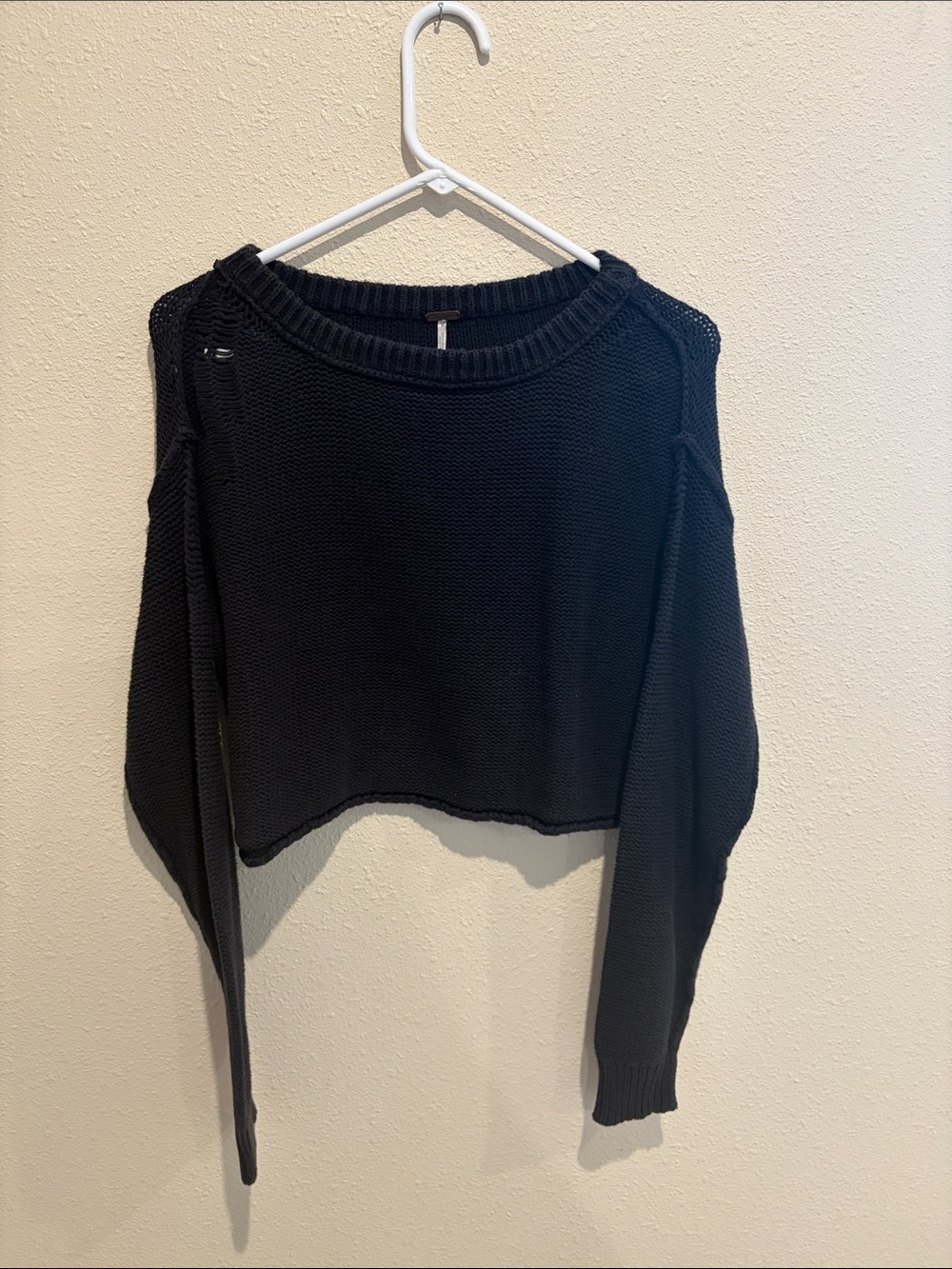 Free People Black Cropped Crewneck Sweater